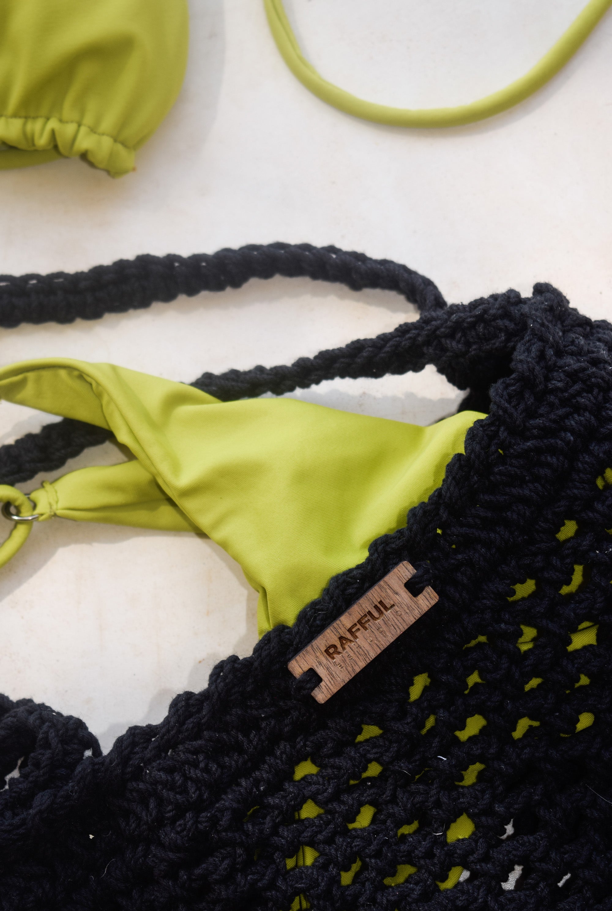 Bolsa Lía Algodón Negro Crochet